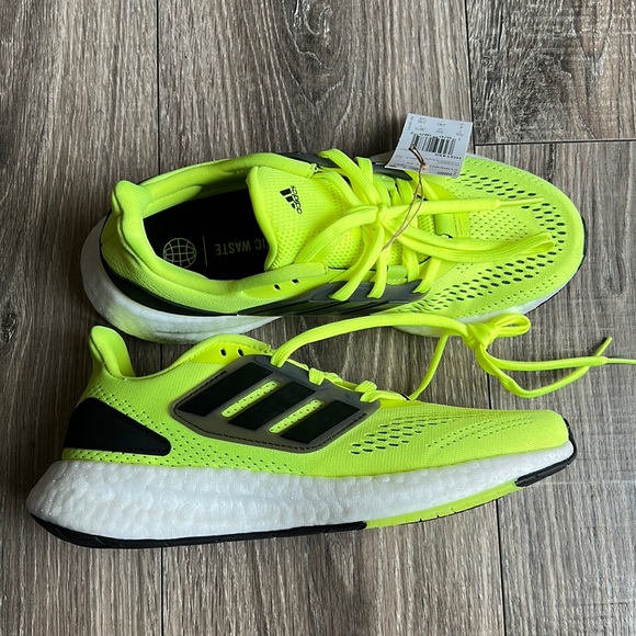 NWT Adidas Pureboost 22 Solar Yellow Sneakers - Picture 2 of 7